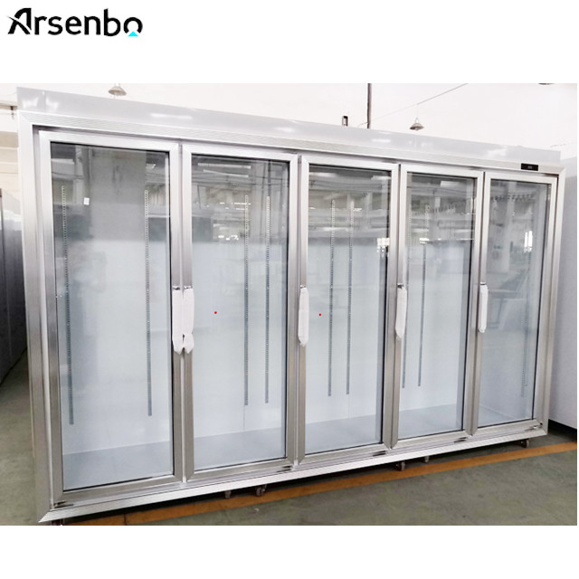 2700L 50HZ Commercial Beverage Refrigerator Silver Color For Drinks