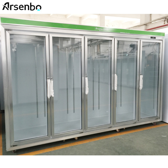 2700L 50HZ Commercial Beverage Refrigerator Silver Color For Drinks
